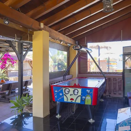 Cubo's Palmeras Altas Villa *